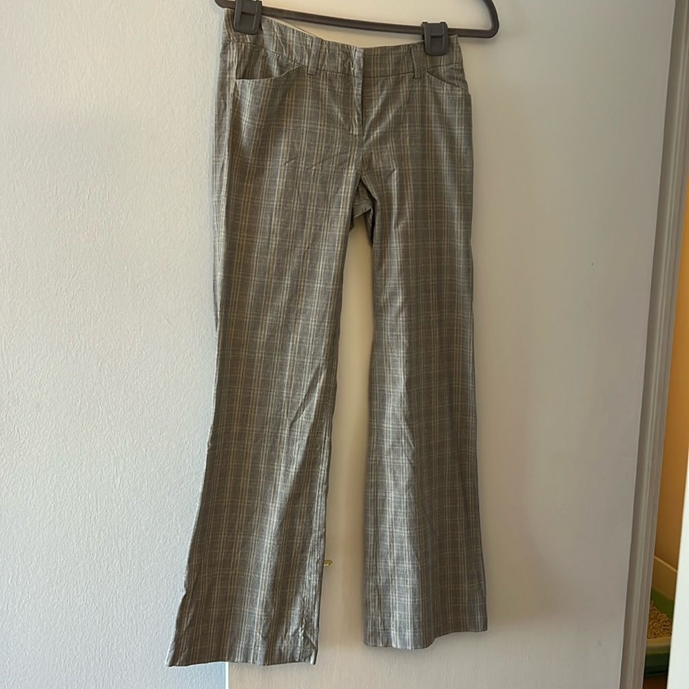 Thalian Xtract Multicolor Straight Leg Pants. Size 6